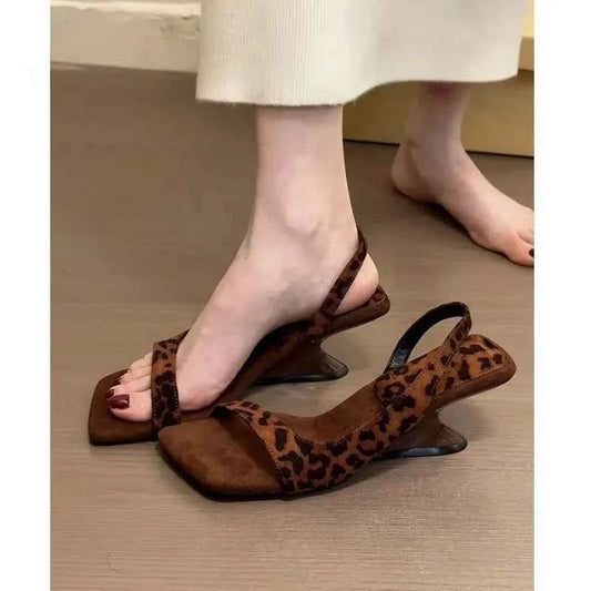 Leopard Print Roman Sandals Elegant Women's Shoes