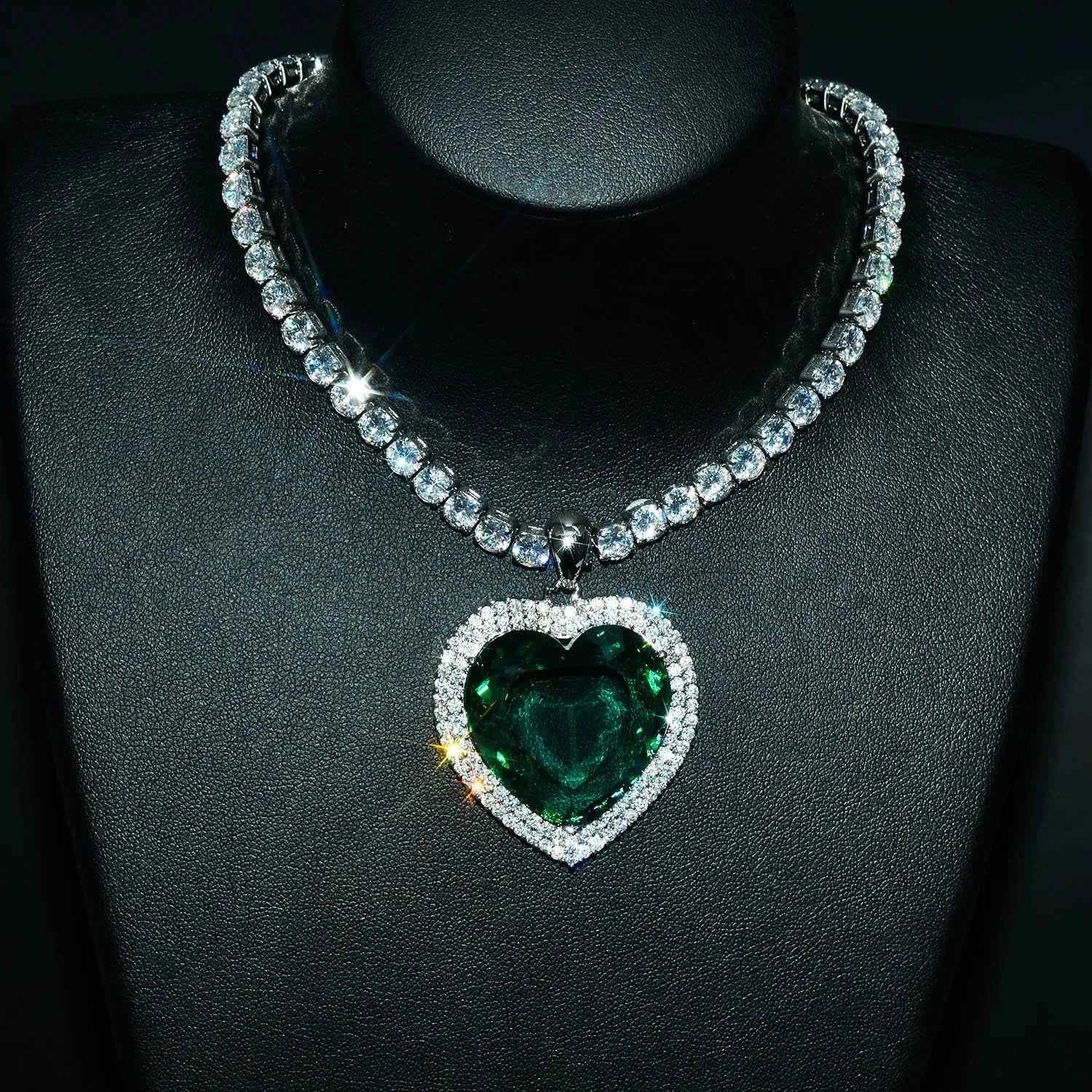 Heart Sea Crystal necklace