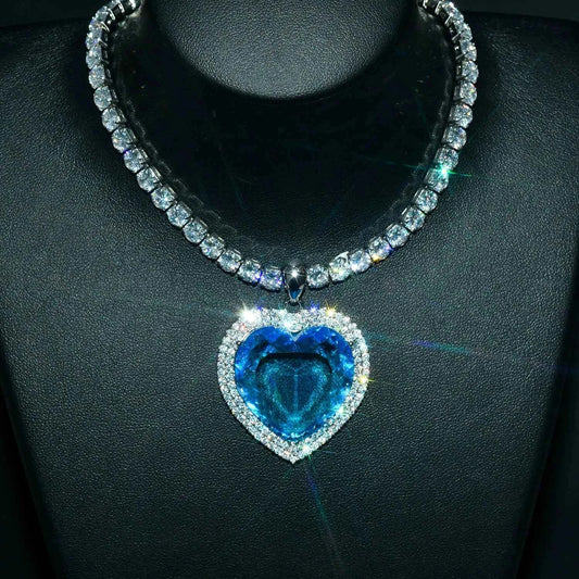 Heart Sea Crystal necklace