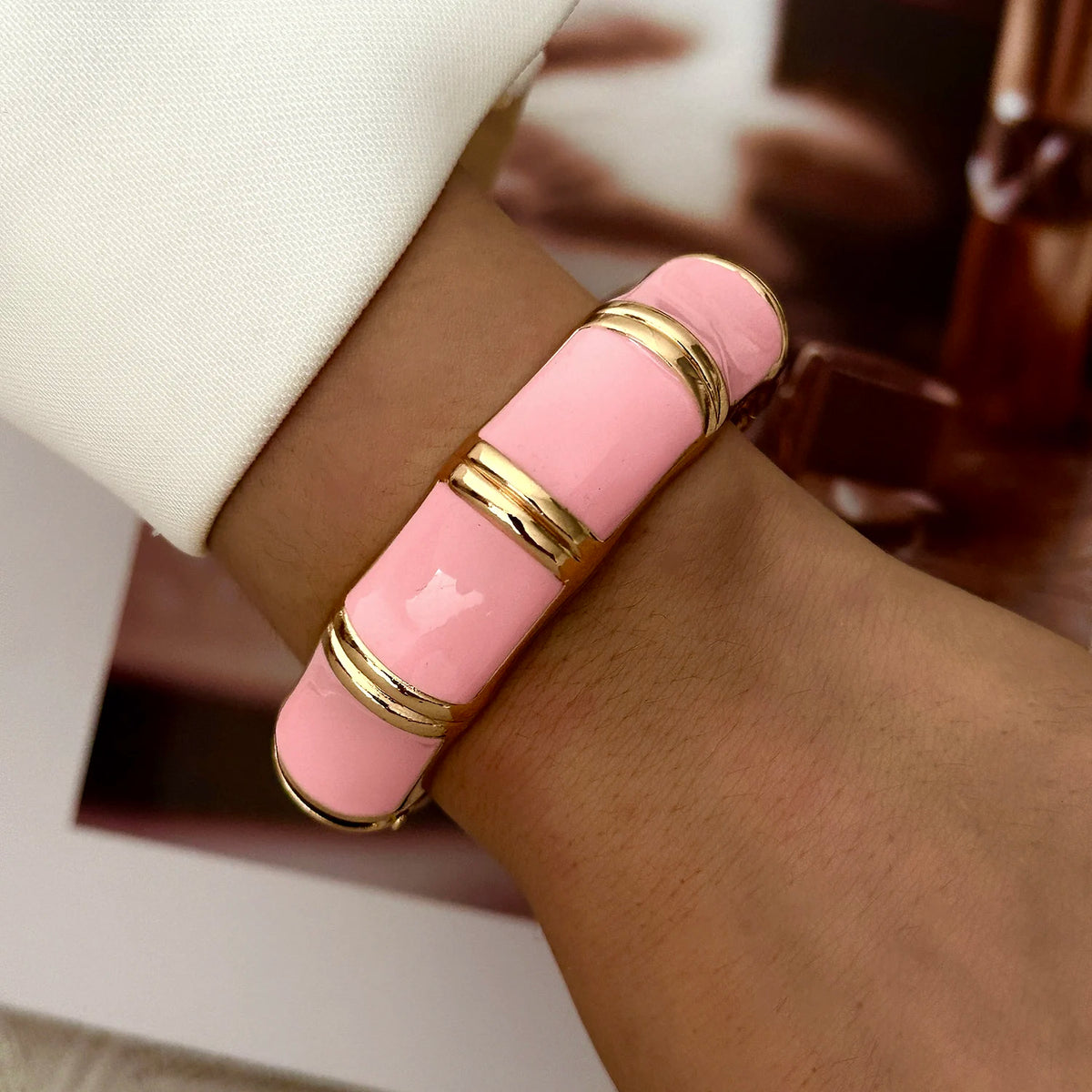 Sweet Pink Enamel Dropped Glaze Flower Texture Bracelet For Women Retro Leaf Star Floral Embossed Zircon Bangle Party Jewelry