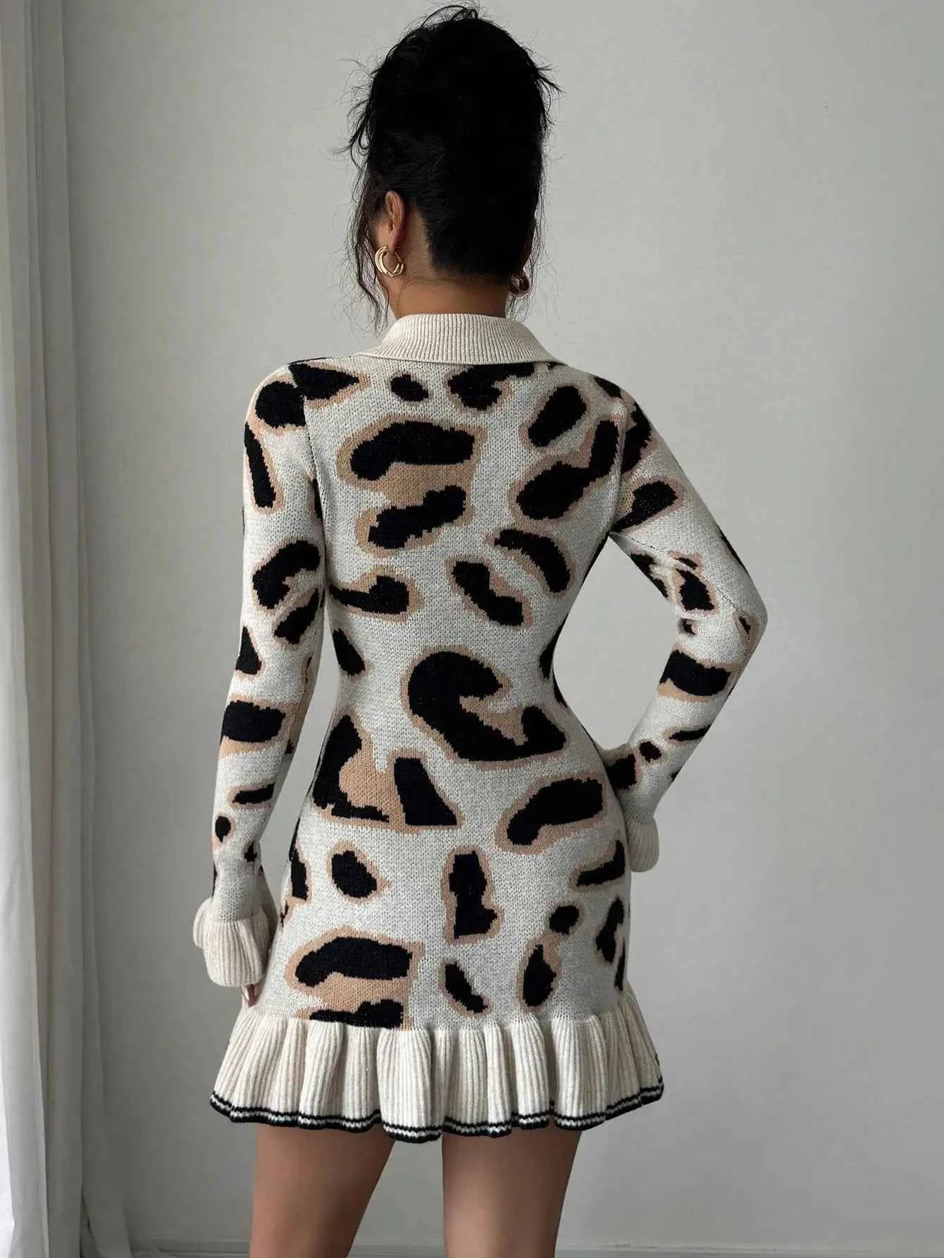 Leopard Print Knit Bodycon Dress