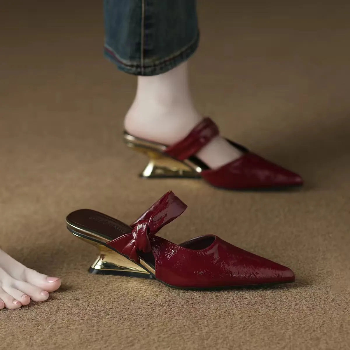 Slip-on Pointed Toe Sandals for Women