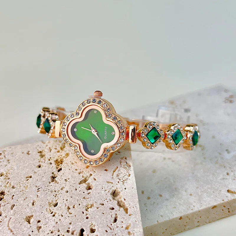 Four-leaf Clover Embedded Diamond Watch Dabfavshop