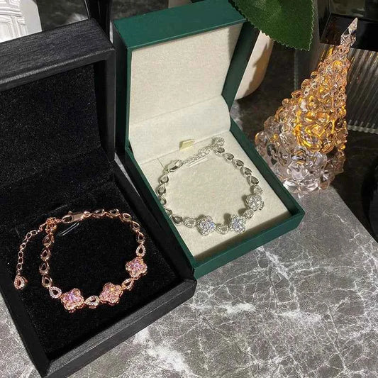 Four petal flower bracelet