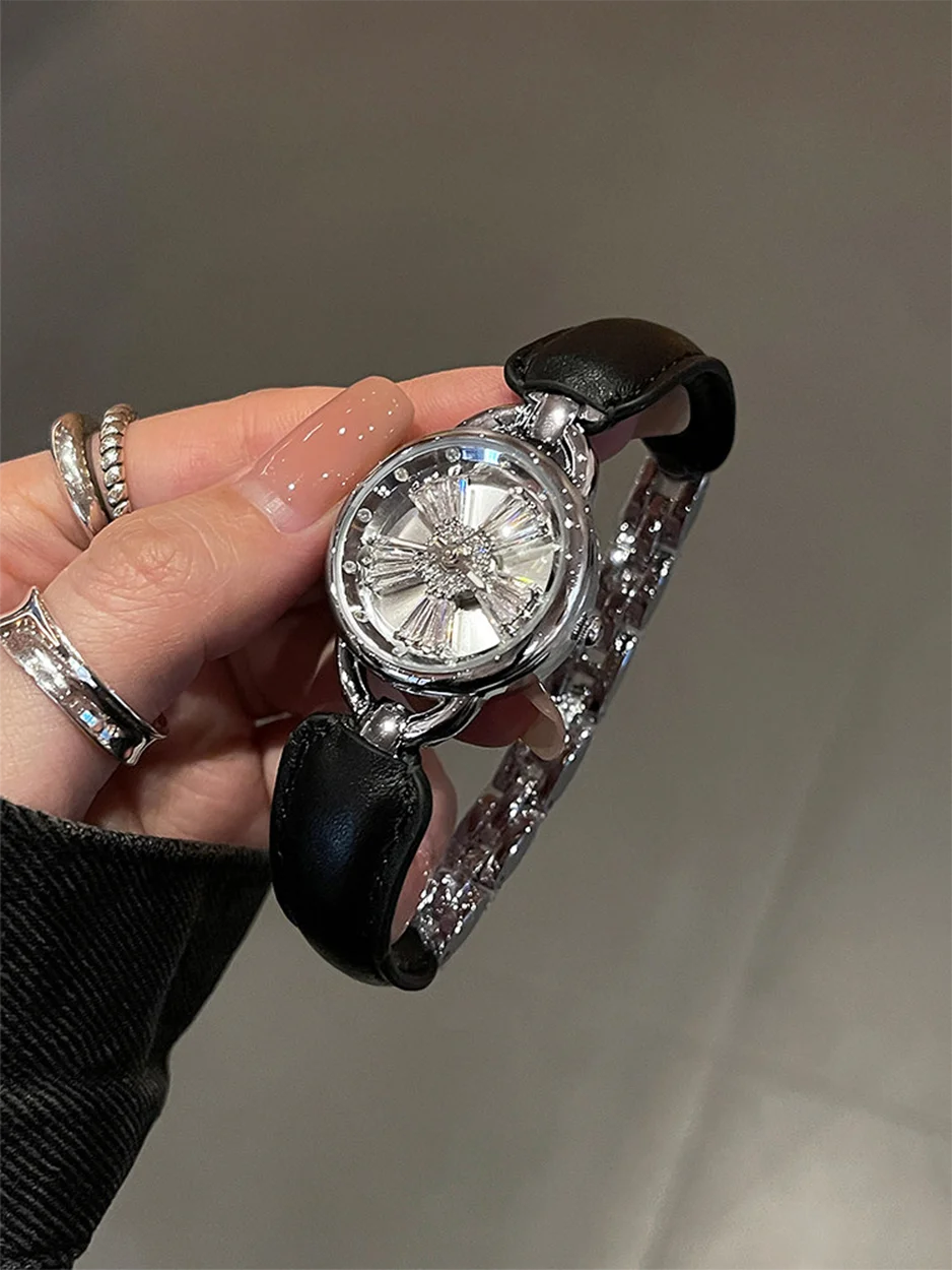 Rotating Women Watch Leather Splicing Metal Strap