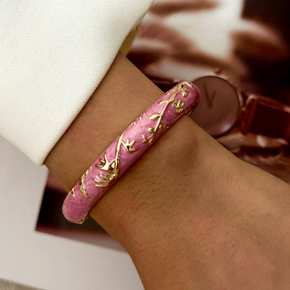 Sweet Pink Enamel Dropped Glaze Flower Texture Bracelet For Women Retro Leaf Star Floral Embossed Zircon Bangle Party Jewelry