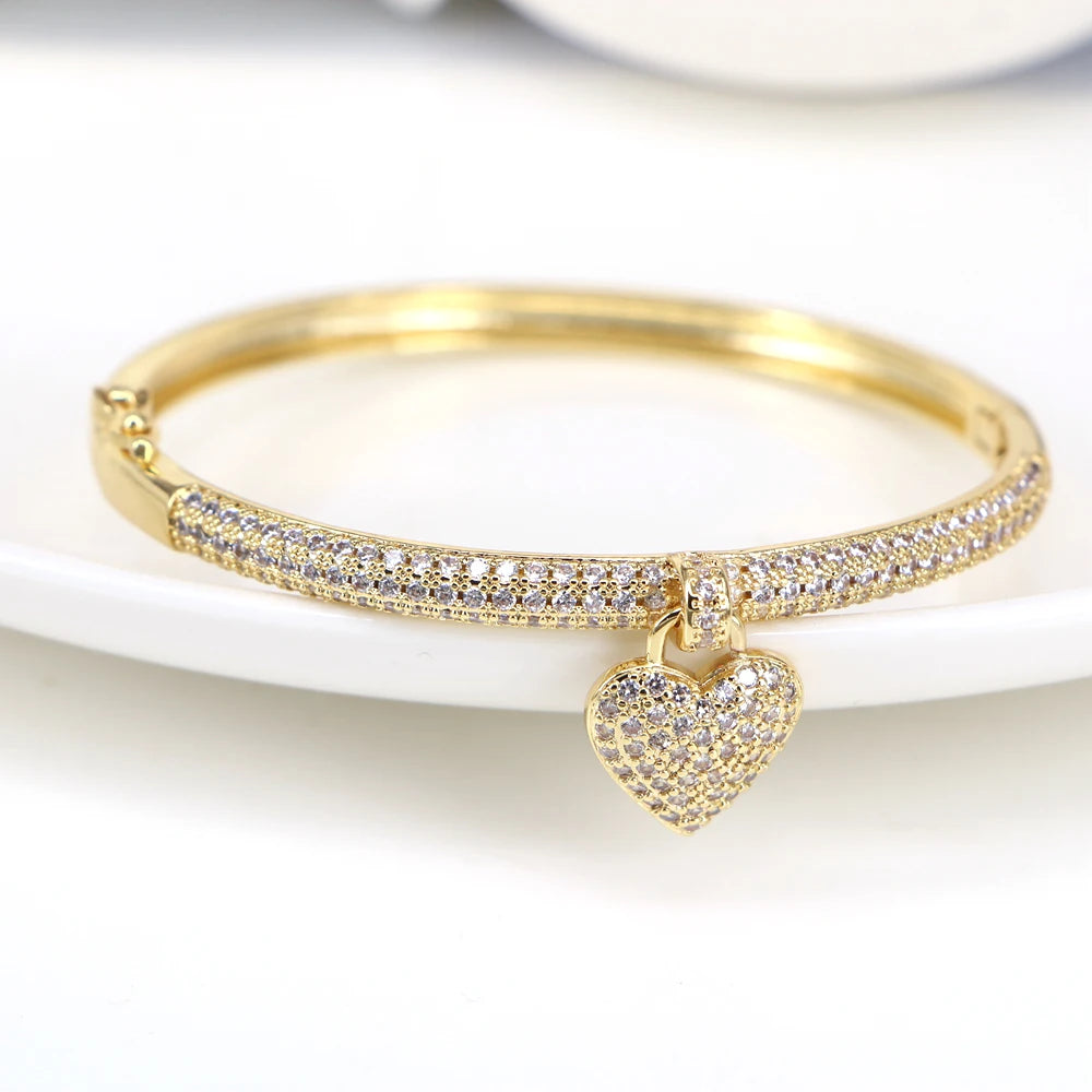 New Fashion Elegant Gold Color Heart Pendant Bangle Jewelry Crystal Zircon Bracelets Lover Romantic Wedding Gift Wholesale