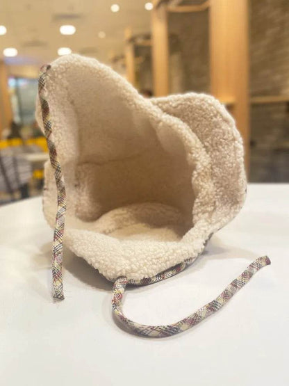 Warm Lambswool Earflaps Cap – Windproof & Cozy - Dabfavshop